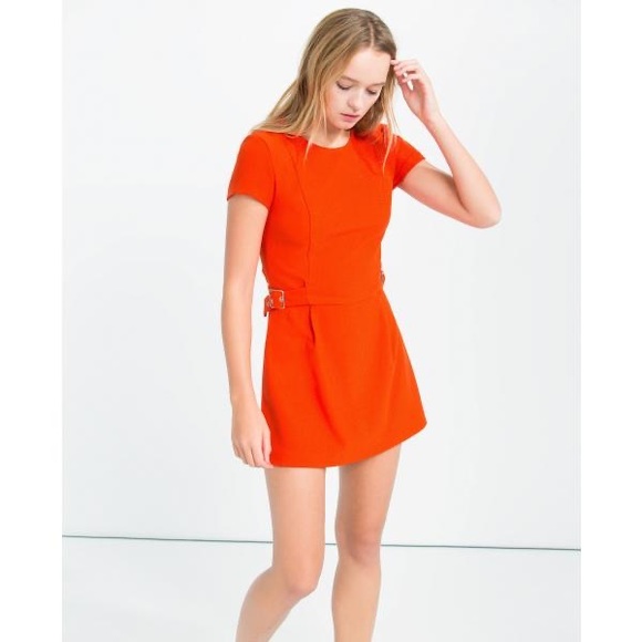 ZARA Orange jumpsuit with buckles on the waist. - Picture 3 of 5